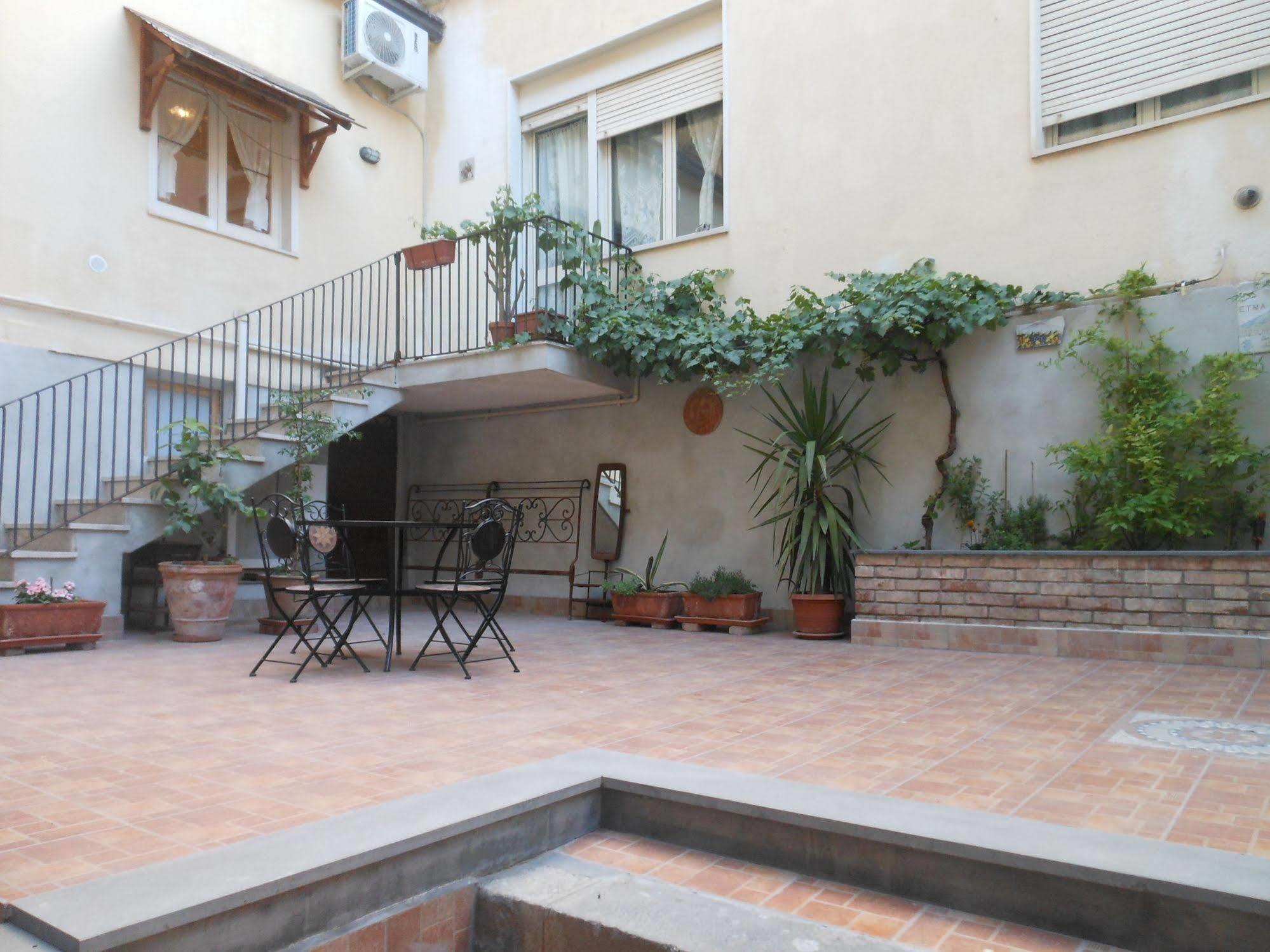 Etna Bed & Breakfast Belpasso Exterior photo
